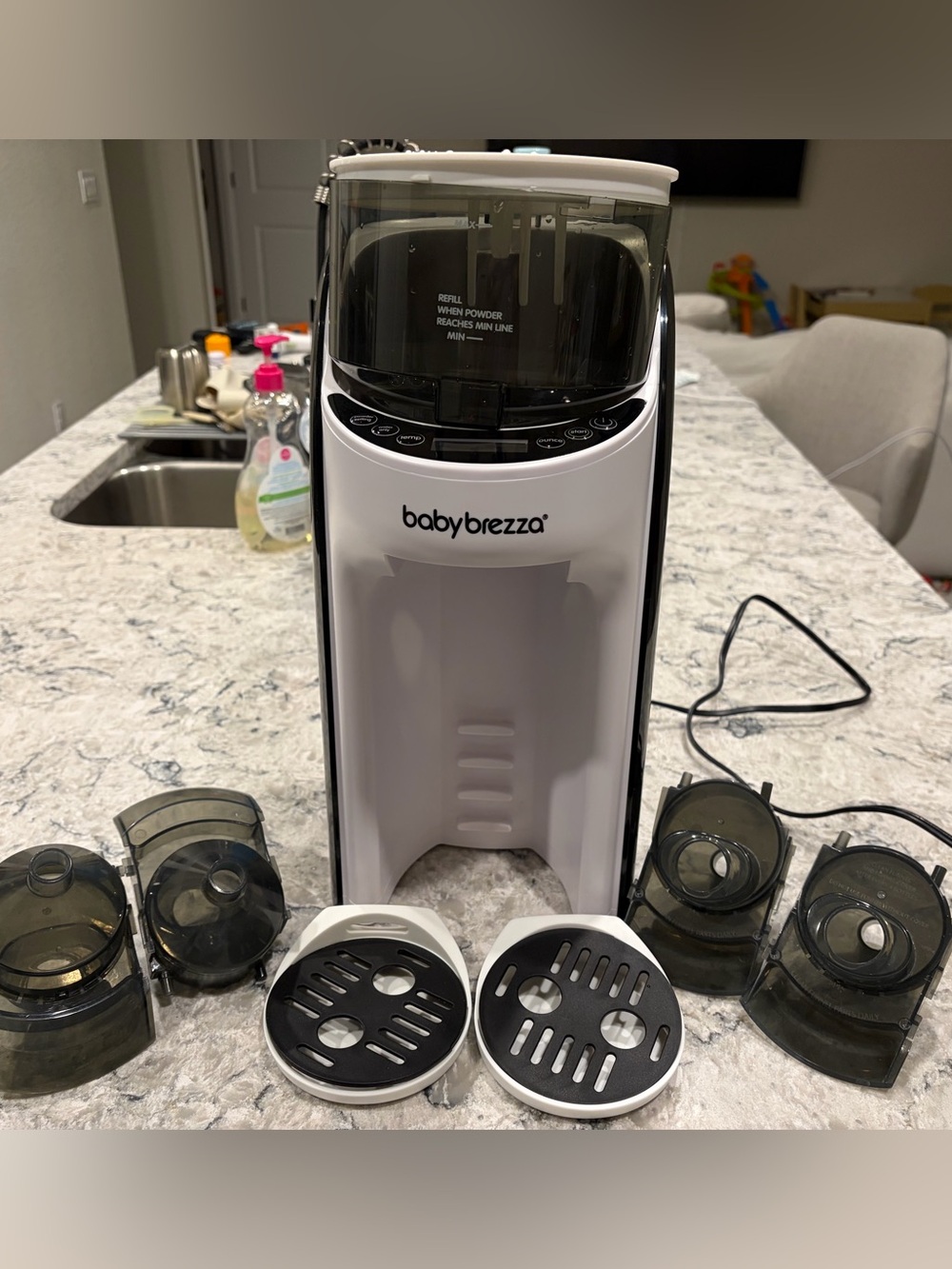 Baby Brezza formula pro advanced with extra 3 funnels and extra tray
